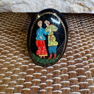 Vintage Signed Cyrillic Hand Painted Lacquered Oval Brooch Russian Man & Woman